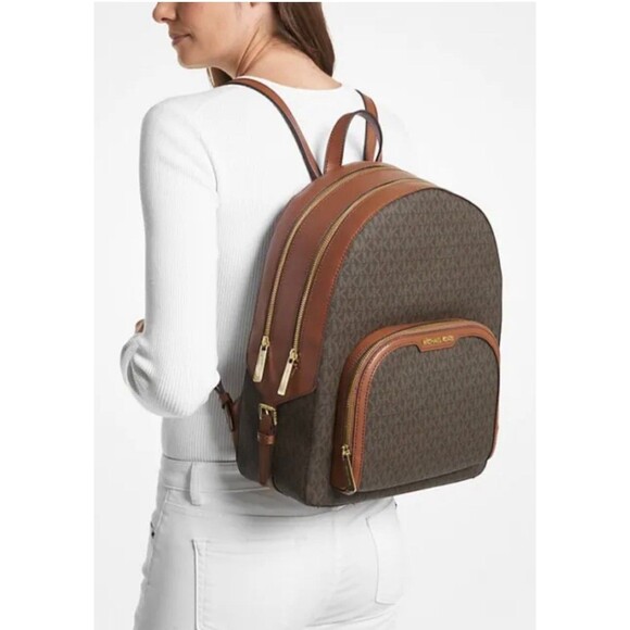 New Michael Kors Jaycee Large Signature Logo Backpack Brown - Picture 2 of 4